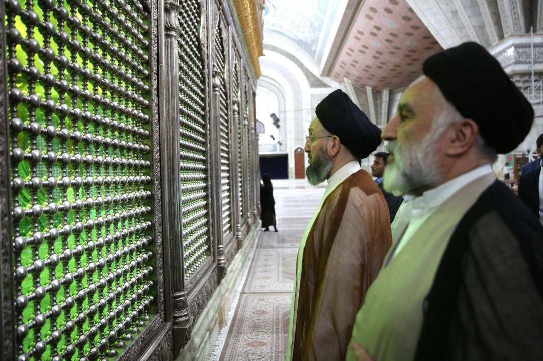 ادای احترام سید عمار حکیم به مقام امام خمینی؛ ایران سنگر جهان اسلام