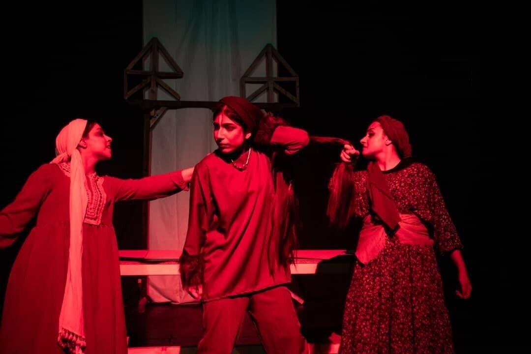 از «گنادل» تا دغدغههای اجتماعی و آئینی گروه «کلاغها»