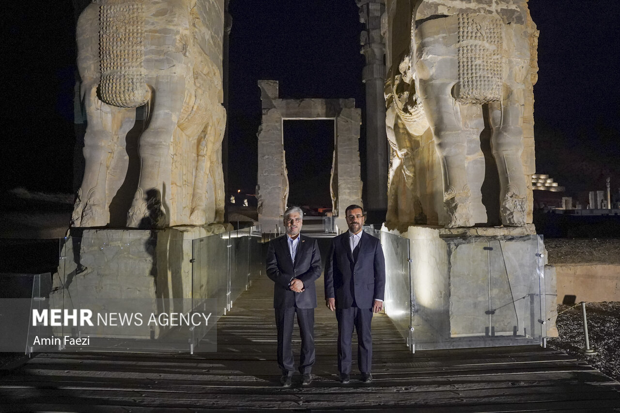 جشن سالگرد تاسیس ارکستر ارمنستانی در تختجمشید؛ همه برای ایران خواندند