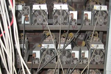 کشف ۱۷۲ دستگاه ماینر قاچاق در اهواز
