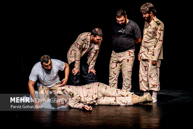 نمایش «ریگ چاه» نمایش «ریگ چاه»