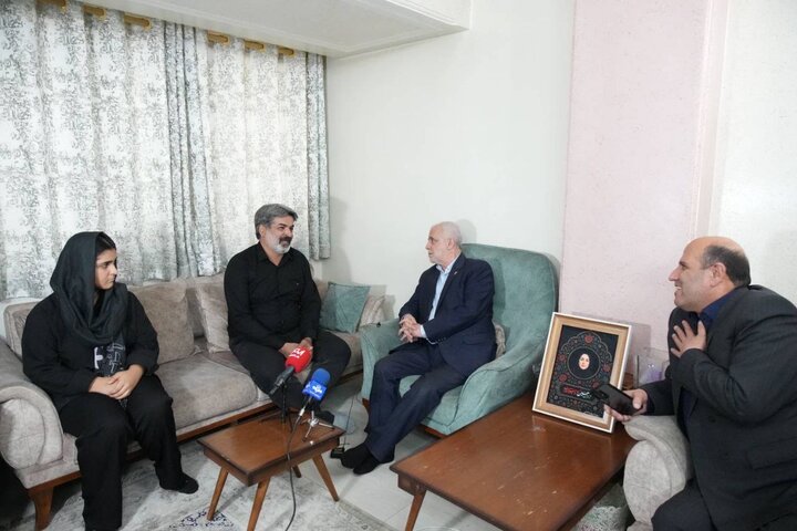 اوحدی: کسانی که جنگ تحمیلی را محکوم نکردند، جنایات غزه را هم ندیدند