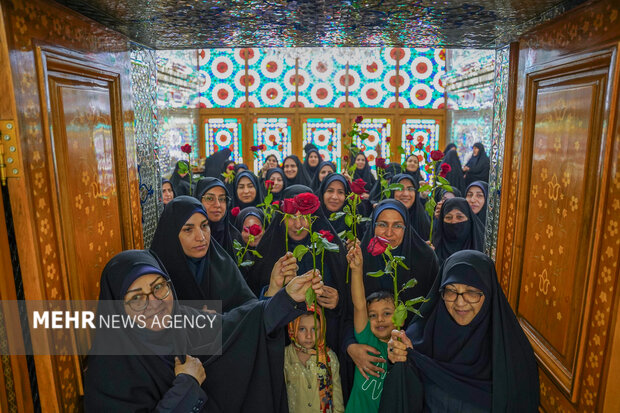 آئین غبارروبی حرم شاهچراغ(ع) به مناسبت هفته وحدت