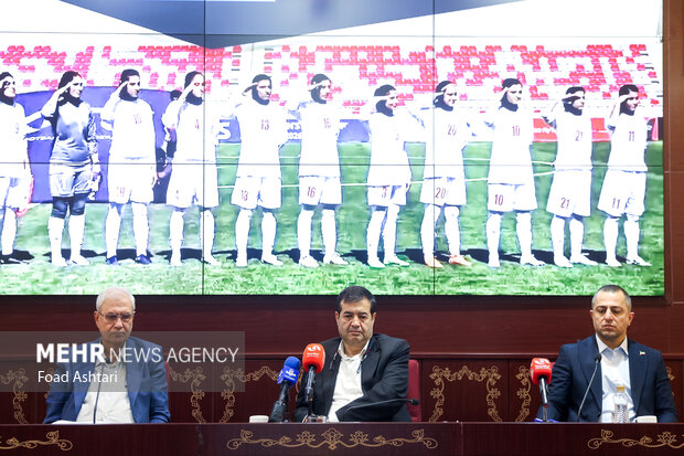 آیین بزرگداشت مدالآوران المپیاد نجوم در وزارت ورزش 10