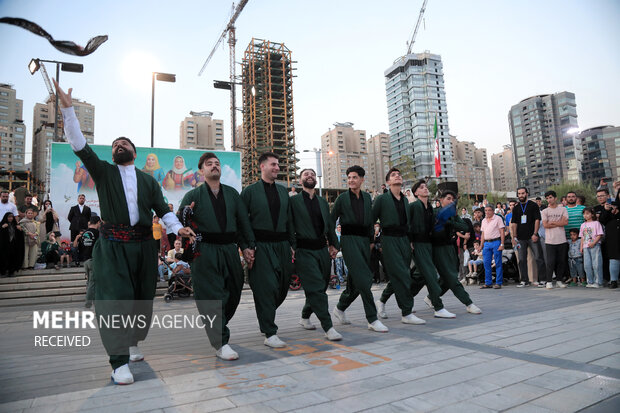 جشن بزرگ «ایران عزیز» 12