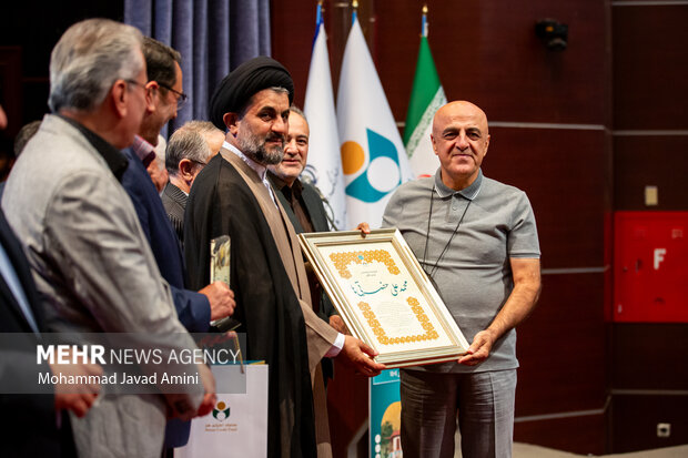 آیین نکوداشت نامداران فرهنگی و هنری در قزوین