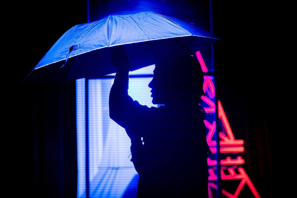 نسبت به مهاجرت قضاوت نکردم؛ در تئاتر به کارگردانان زن اعتماد نمیکنند!