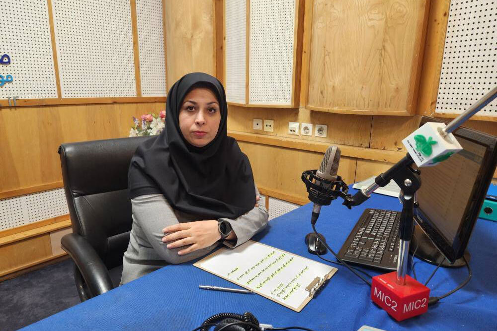 گزارشگری رادیو دشوار اما دلچسب؛ مرجان قندی از ۲ دهه تجربه گفت گزارشگری رادیو دشوار اما دلچسب؛ مرجان قندی از ۲ دهه تجربه گفت