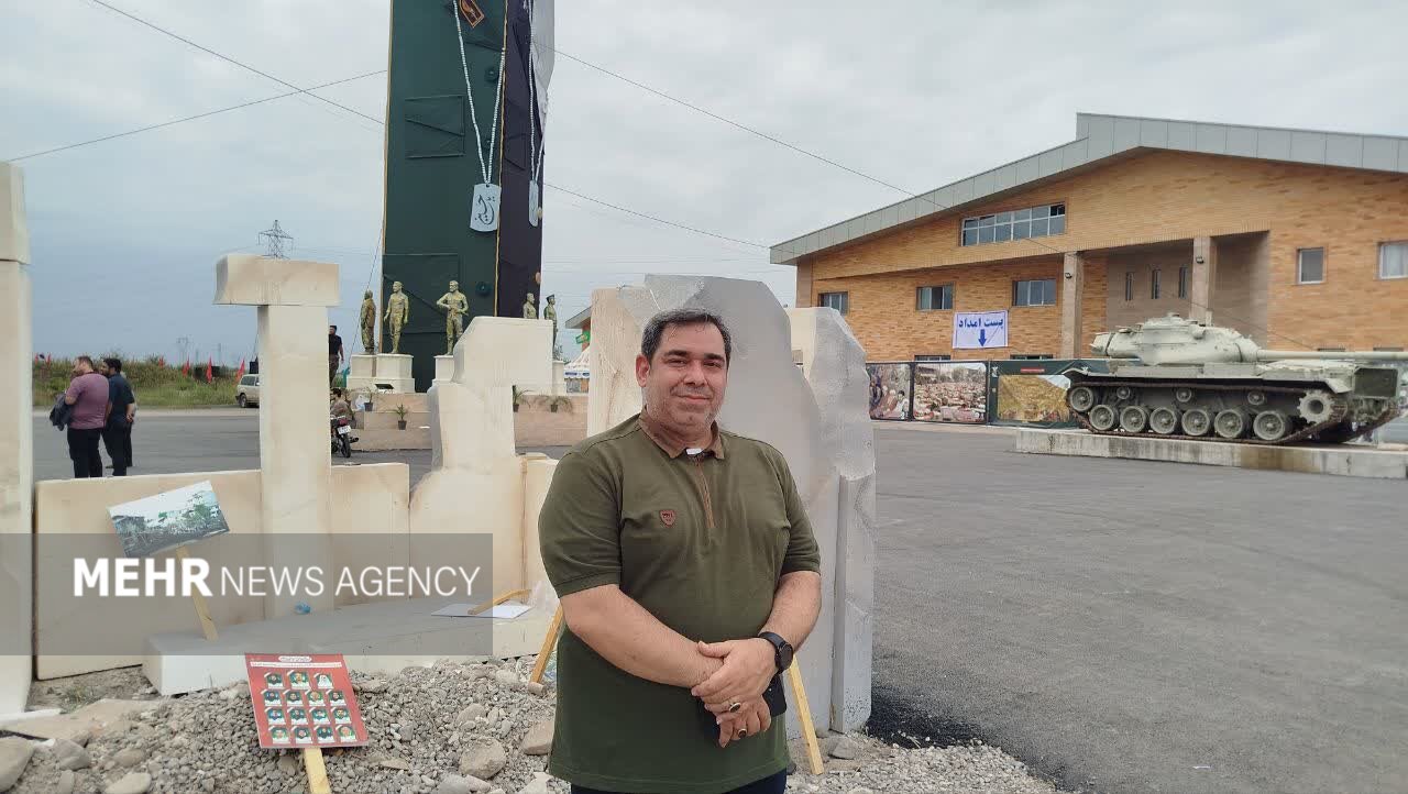 شهید اندرزگو با عهدی انقلابی راه مبارزه را تا آخرین گلوله ادامه داد شهید اندرزگو با عهدی انقلابی راه مبارزه را تا آخرین گلوله ادامه داد