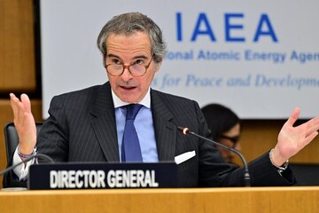 غروسي: طهران لا تسعى إلى صنع أسلحة نوویة