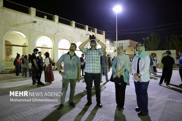 ماه گرفتگی در آسمان بوشهر