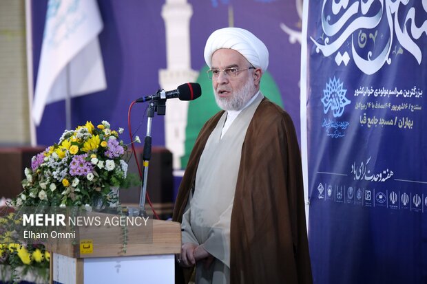 بزرگترین مراسم مولودی خوانی کشور در سنندج