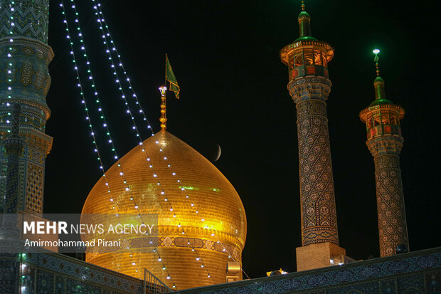 ماه گرفتگی در قم