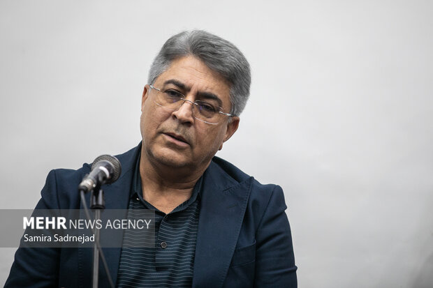 نقش رسانهها در تقویت وحدت
