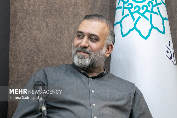 نقش رسانهها در تقویت وحدت