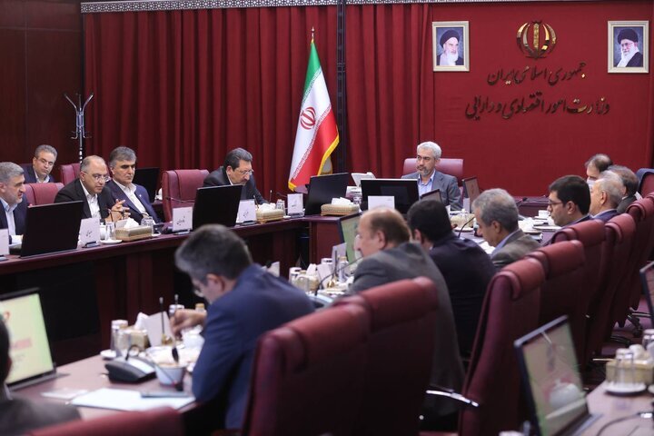 پیش‌نویس دستورالعمل آئین‌نامه داخلی شورای‌عالی بورس تصویب شد