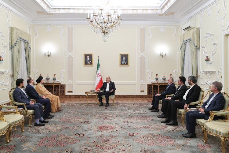 Pezeshkian emphasizes need for strengthening Islamic unity