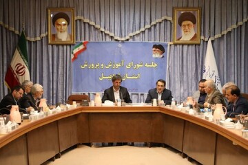 الزام همه دستگاه‌ها برای مشارکت در بازگشایی ایمن و شاد مدارس اردبیل