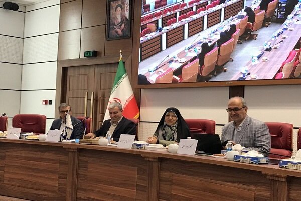 لزوم بهره‌مندی از اساتید دانشگاهی برای ارتقای شاخص‌های جمعیت‌شناسی