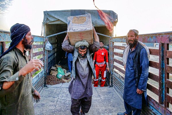 افغانستان از ایران برای کمک‌رسانی به زلزله‌زدگان قدردانی کرد