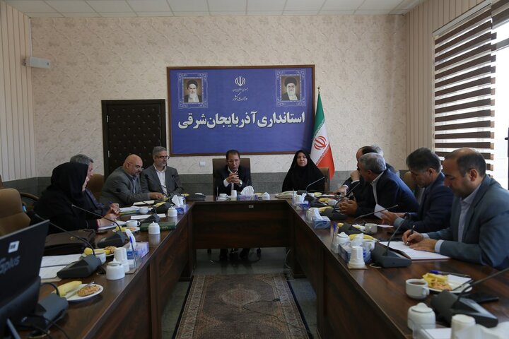 ضرورت واگذاری اختیار ساخت مجتمعهای اداری به استانداری ها ضرورت واگذاری اختیار ساخت مجتمعهای اداری به استانداری ها