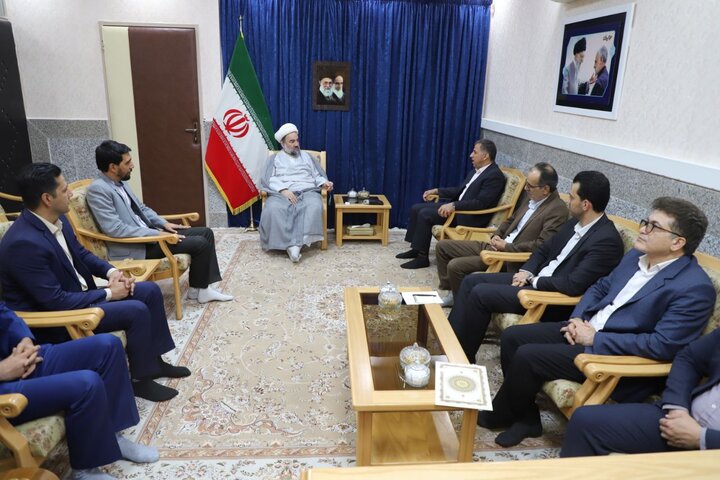 ایجاد پیوند میان جوانان و بخش خصوصی وظیفه اصلی پارک علم و فناوری است ایجاد پیوند میان جوانان و بخش خصوصی وظیفه اصلی پارک علم و فناوری است