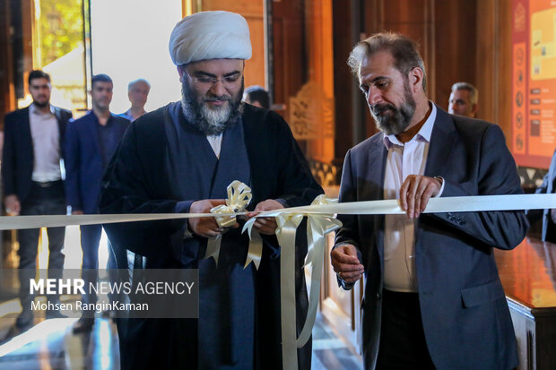 مراسم افتتاح نمایشگاه «آیینه‌های نعت» 6