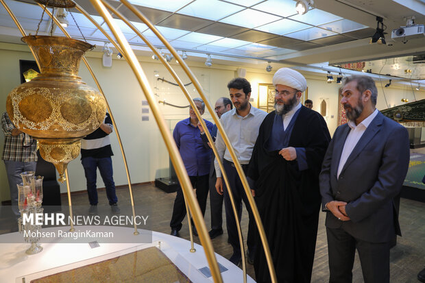 مراسم افتتاح نمایشگاه «آیینه‌های نعت» 14