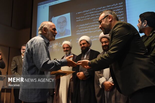 پاسداشت پیرغلامان حسینی در آیین «مقام مجنون» استان سمنان