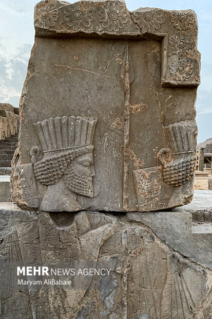 تخت جمشید 13