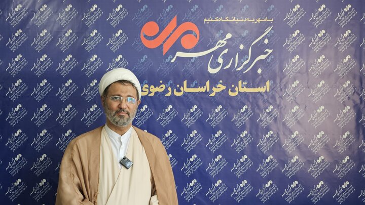 وحدت واقعی امت اسلامی کلید ایستادگی در برابر دشمنان وحدت واقعی امت اسلامی کلید ایستادگی در برابر دشمنان