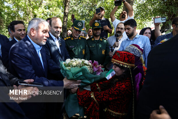 دومین روز سفر وزیر میراث فرهنگی به آذربایجان شرقی
