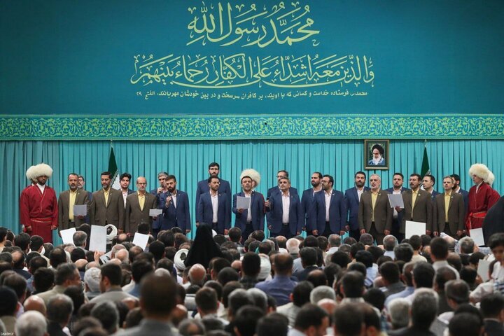 برگزاری جشن ولادت پیامبر (ص) و امام صادق (ع) در حسینیه امام خمینی
