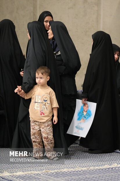 مراسم گرامیداشت عید میلاد پیامبر اکرم و امام صادق در حسینیه امام خمینی 2