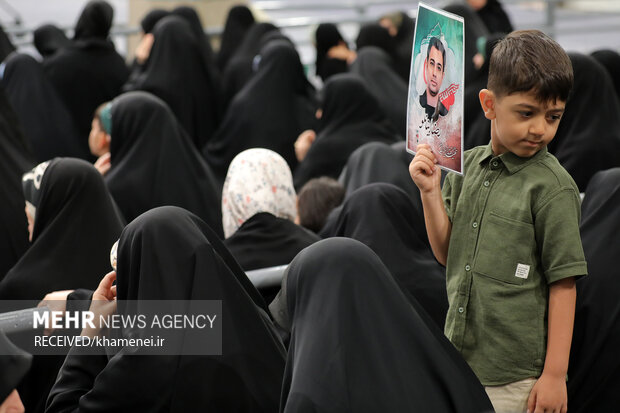 مراسم گرامیداشت عید میلاد پیامبر اکرم و امام صادق در حسینیه امام خمینی