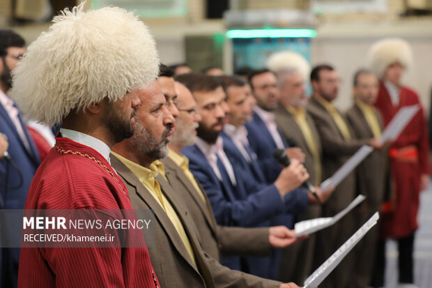 مراسم گرامیداشت عید میلاد پیامبر اکرم و امام صادق در حسینیه امام خمینی 13