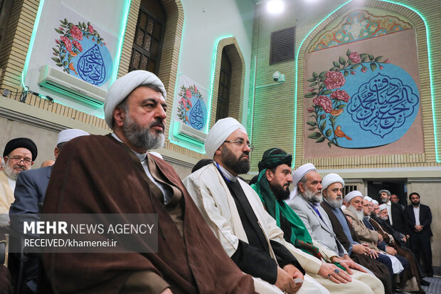 مراسم گرامیداشت عید میلاد پیامبر اکرم و امام صادق در حسینیه امام خمینی 26