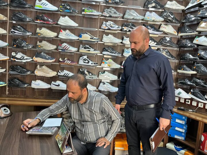 نبض بازار لوازم‌التحریر و پوشاک مدارس در اردستان
