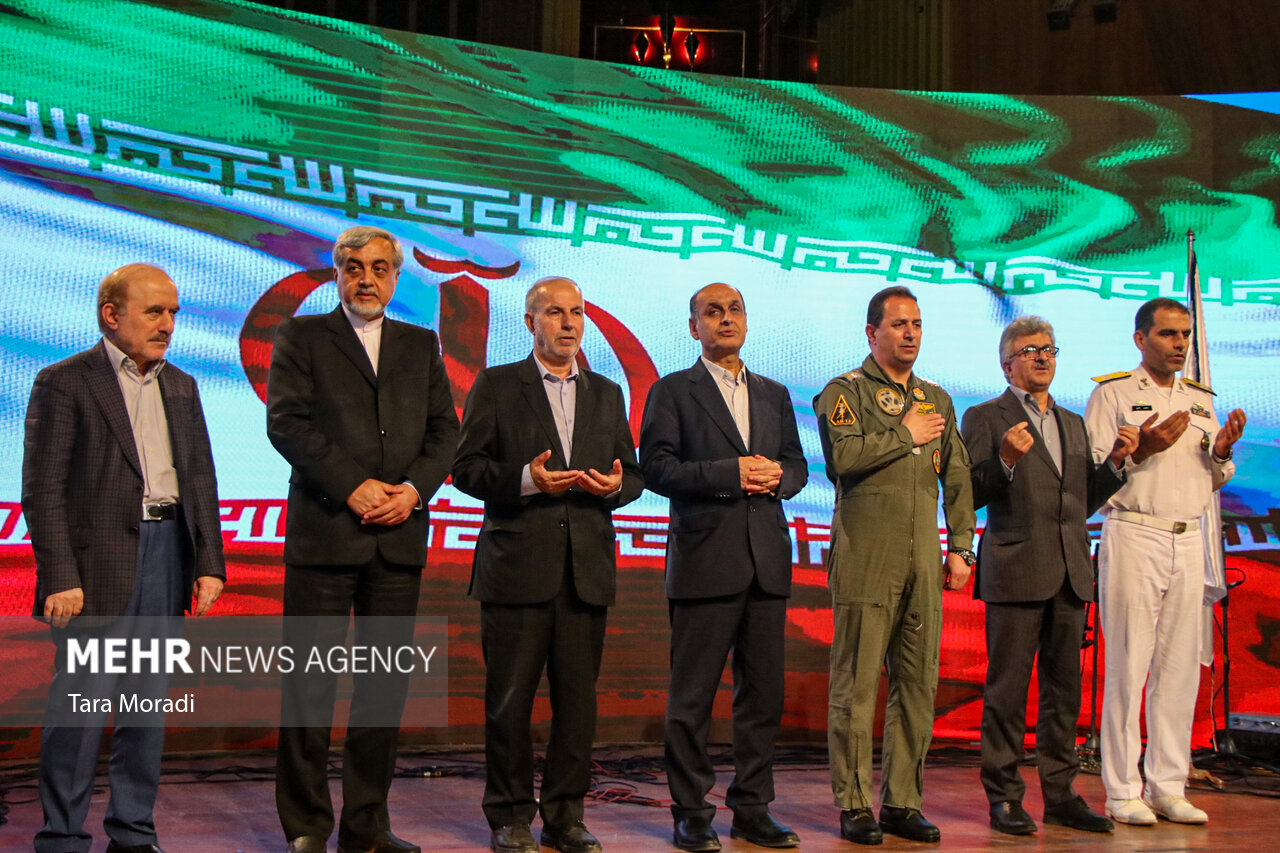 همایش تقدیر از حامیان سلامت استان گیلان همایش تقدیر از حامیان سلامت استان گیلان