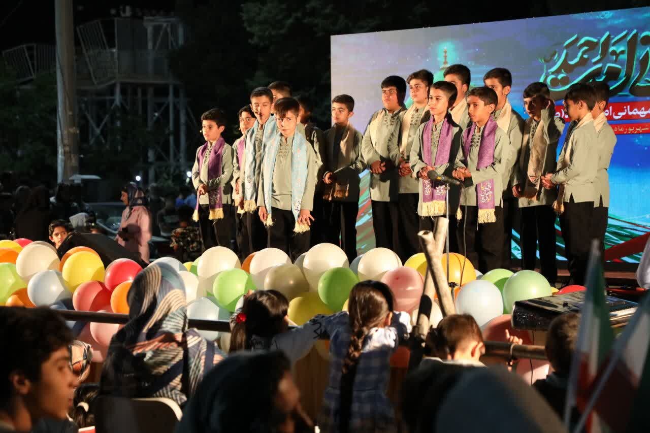 میهمانی ۱۰ هزار نفری «امت احمد» در شهرکرد برگزار شد