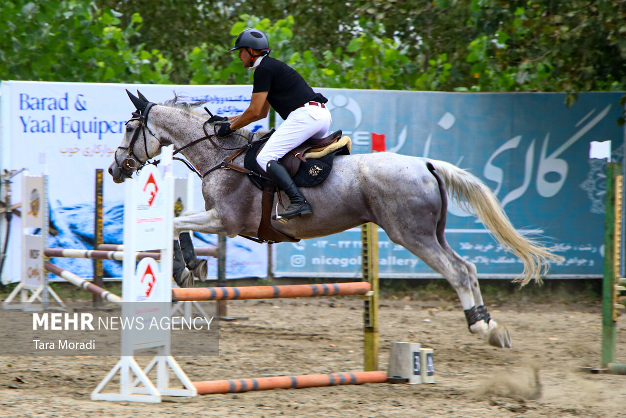 پنجمین دوره مسابقات پرش با اسب استان گیلان پنجمین دوره مسابقات پرش با اسب استان گیلان