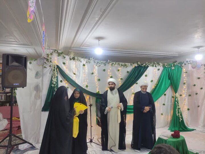 برگزیدگان مسابقه «در سایه حماسه» در دیلم تجلیل شدند