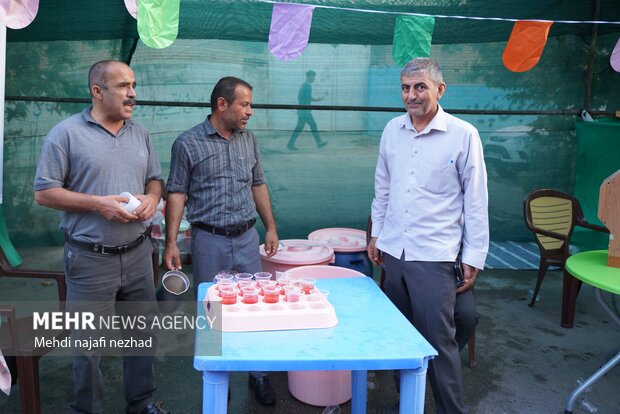 برپایی موکب و انجام پذیرایی در جشن مهمانی امت احمد شهر یاسوج