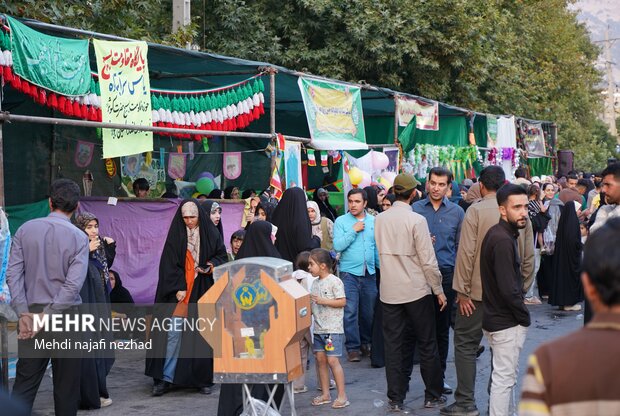 برپایی موکب و انجام پذیرایی در جشن مهمانی امت احمد شهر یاسوج