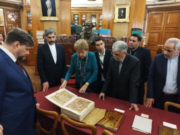 تعاون ايراني روسي في مجال المخطوطات الفارسية
