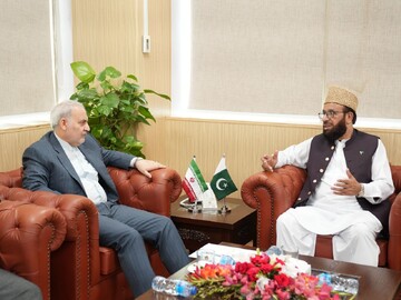 أعلن وزير الشؤون الدينية الباكستاني عن توقيع مذكرة تفاهم بشأن إدارة رحلات الزيارة مع إيران