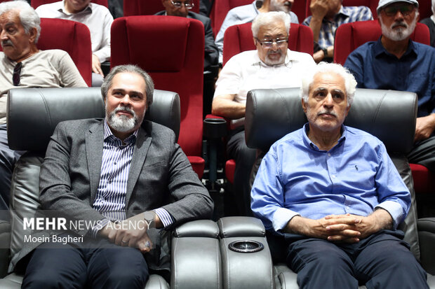 آیین اهدای گواهینامه درجه یک هنری به «مجتبی راعی»