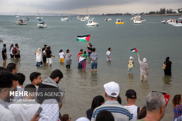 Siyonist rejimin deniz komando birlikleri “Sumud Filosu”na saldırıya hazırlanıyor Siyonist rejimin deniz komando birlikleri “Sumud Filosu”na saldırıya hazırlanıyor