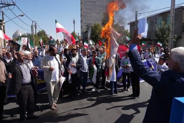 برگزاری راهپیمایی جمعه‌های خشم و نصر در آذربایجان غربی