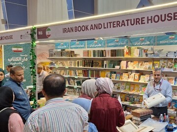 نائب وزير الثقافة العراقي يدعو لتعزيز التعاون مع ايران